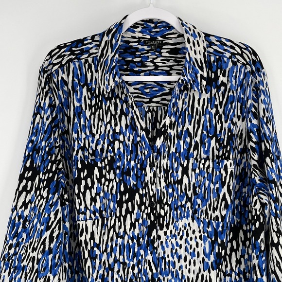 Talbots Nantucket Plus 3X Blue Animal Print Career Roll Tab Button Blouse - Picture 2 of 11